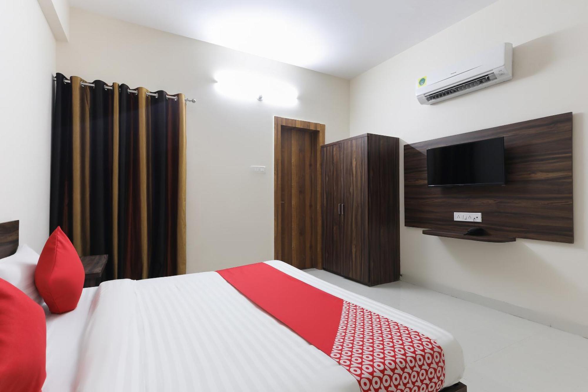 Hotel O La Flora Indore Exteriör bild